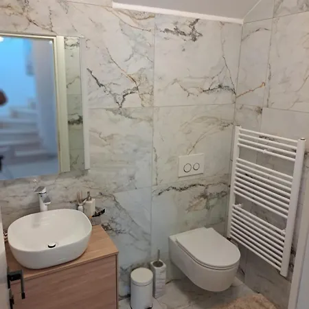 Villa Vila Mona Mia *