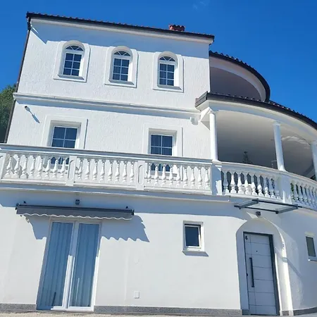 Vila Mona Mia Villa