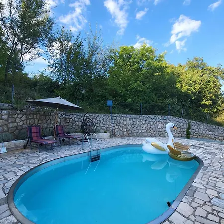 Vila Mona Mia Villa *